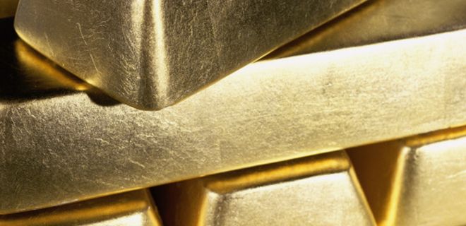 Should I invest in gold ETF or a gold fund?
