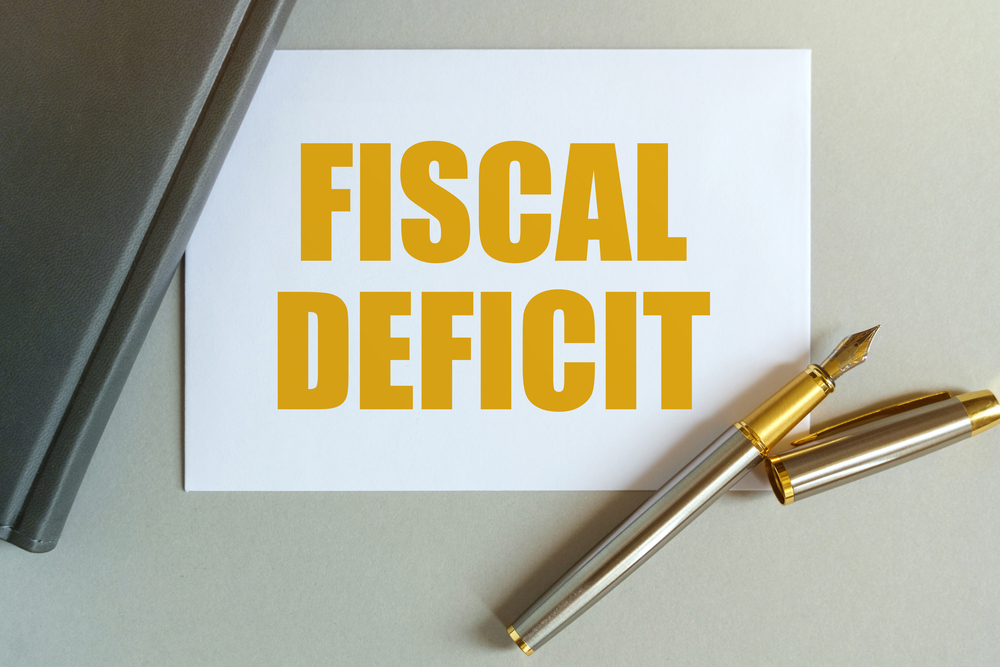 States' Fiscal Deficit To Narrow To 4.3% Of GDP In FY22: Report