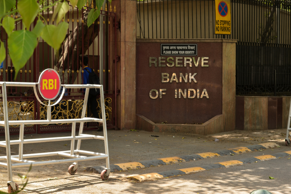 Larger Rate Cut By RBI May Result In Potential Fiscal Instability
