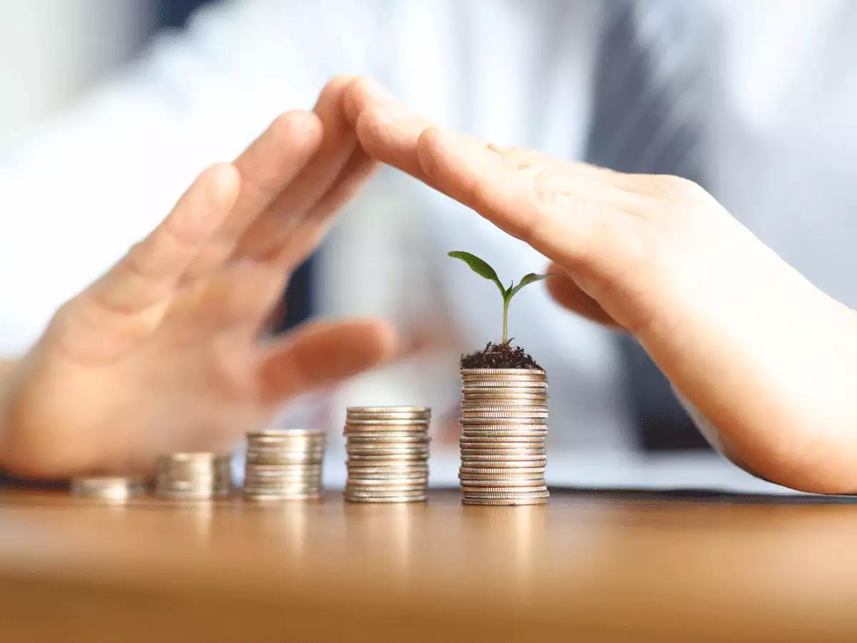 Comparing Fixed Deposit And Public Provident Fund For Better Returns
