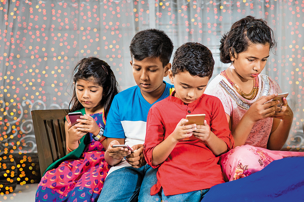 Protect Your Child's Health From Side Effects Of Excess Screen Time