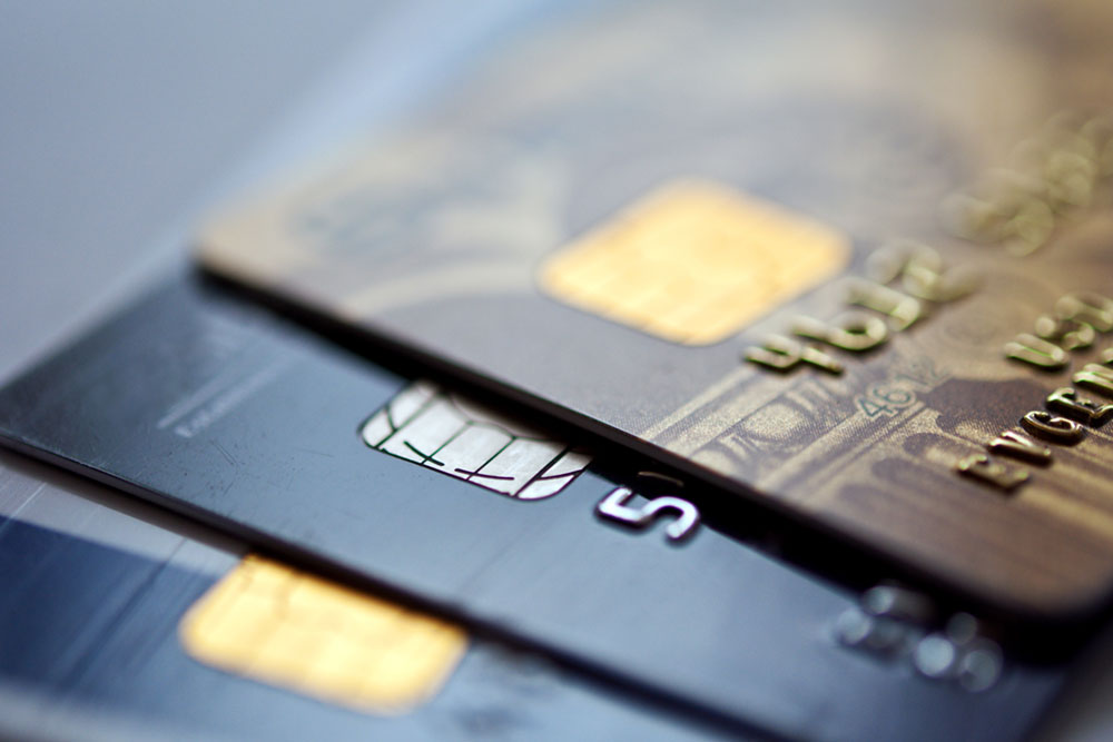 What Are The Things To Consider While Using Credit Cards?